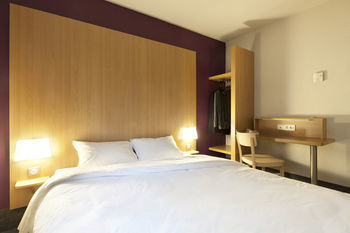 Tours Parc Expo St-avertin Hotel 2*